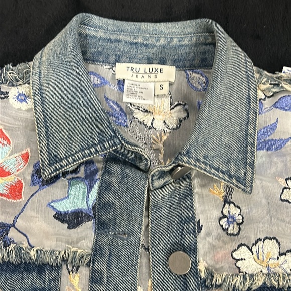 NEW  TRU LUCE  Denim JEANS JACKET - Picture 5 of 14